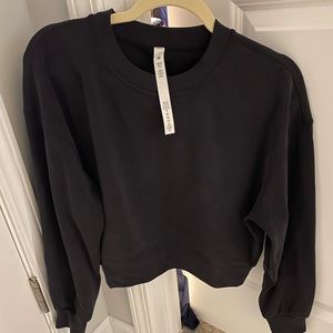 Lululemon softstreme oversized cropped crew black!